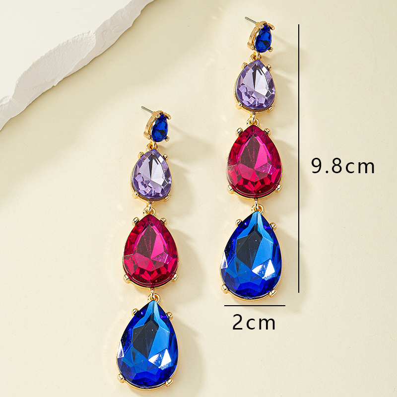 Elegant Retro Water Droplets Alloy Plating Inlay Gem Women's Drop Earrings display picture 6