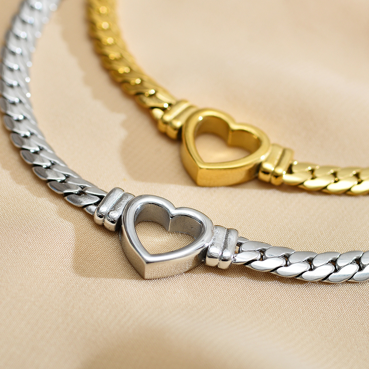 Hip-hop Punk Heart Shape Stainless Steel Plating White Gold Plated Gold Plated Necklace display picture 1