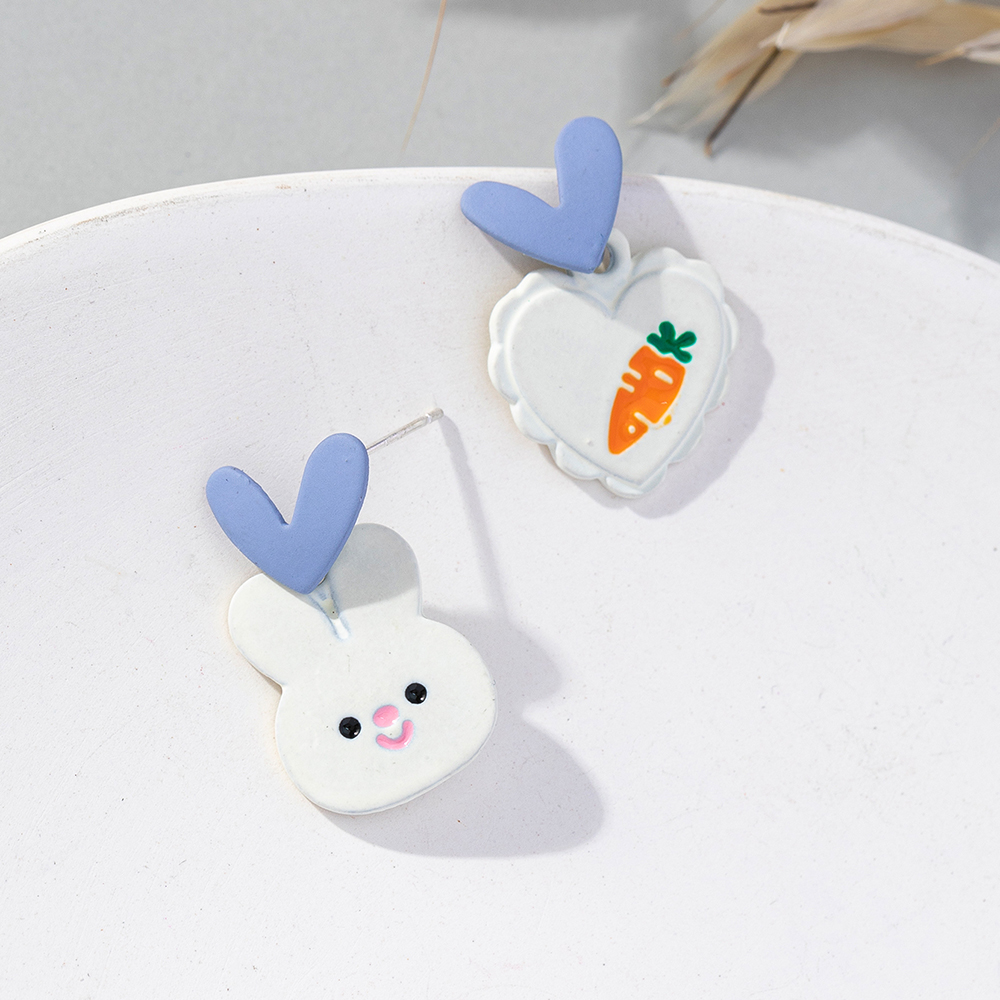 Cute Rabbit Heart Shape Carrot Alloy Spray Paint Women's Drop Earrings display picture 3