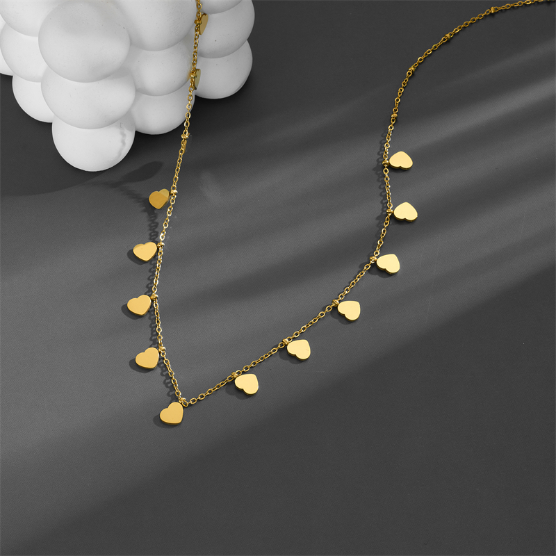 Titan Stahl 18 Karat Vergoldet Einfacher Stil Überzug Pentagramm Herzform Halskette display picture 4