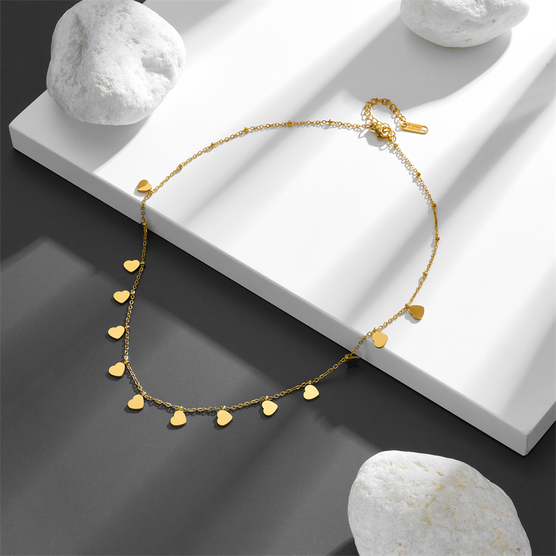 Titan Stahl 18 Karat Vergoldet Einfacher Stil Überzug Pentagramm Herzform Halskette display picture 3
