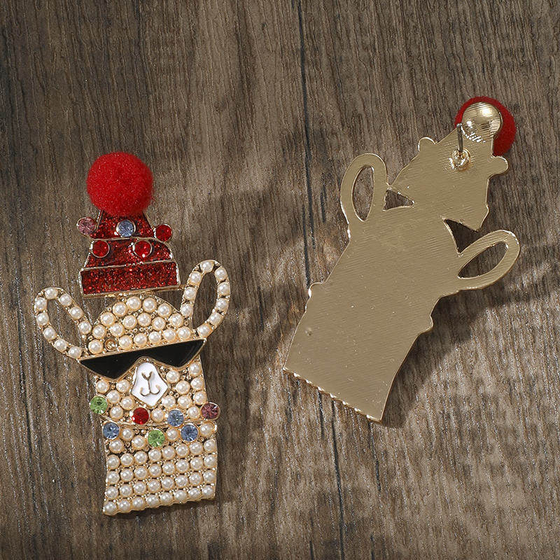 Cute Alpaca Alloy Inlay Artificial Pearls Rhinestones Christmas Women's Drop Earrings display picture 2