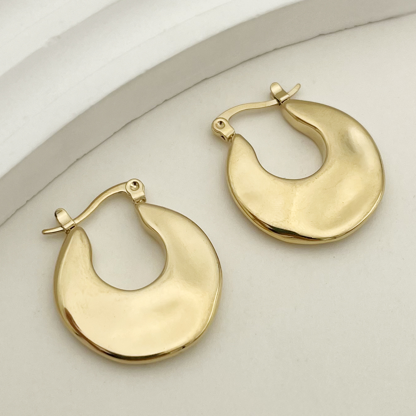 1 Pair Retro Geometric Plating 304 Stainless Steel 14K Gold Plated Earrings display picture 1