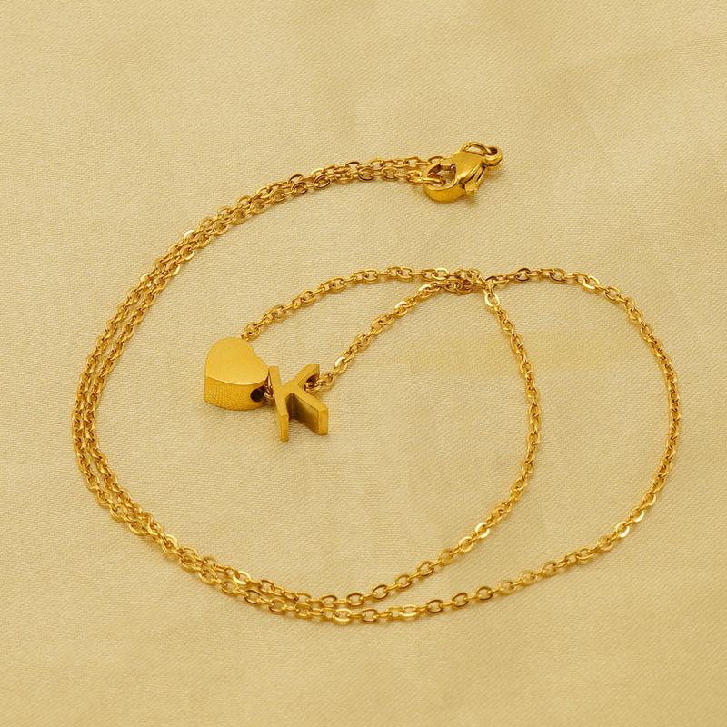 Acero Inoxidable 304 Chapados en oro de 18k Casual Estilo Francés Enchapado Letra Forma De Corazón Collar Colgante display picture 1