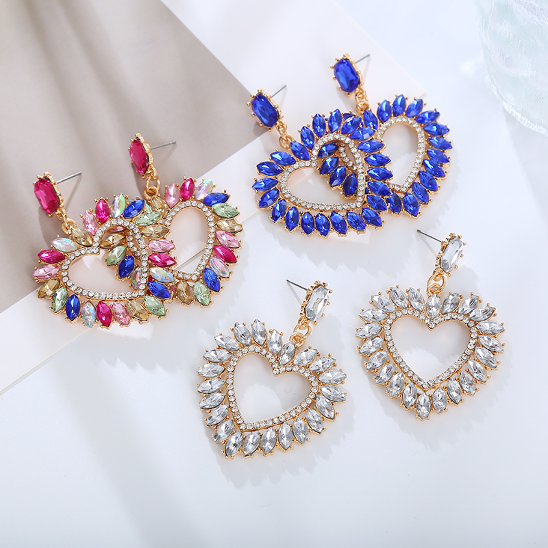 Elegant Luxurious Heart Shape Alloy Plating Inlay Rhinestones Gold Plated Women's Drop Earrings display picture 5