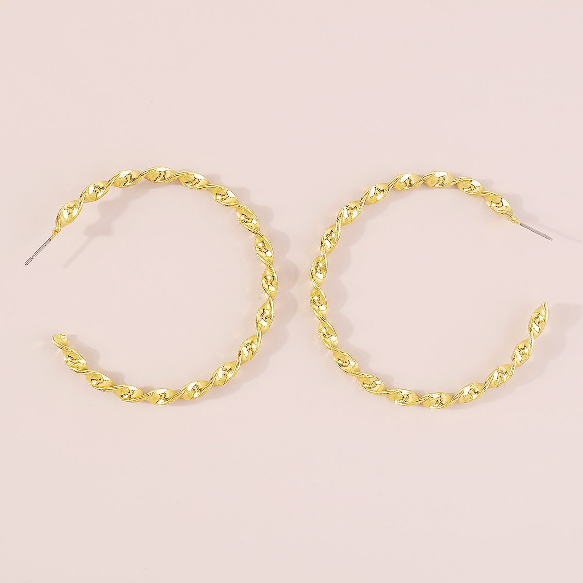 1 Pair Simple Style Classic Style C Shape Hollow Out Iron Ear Studs display picture 8