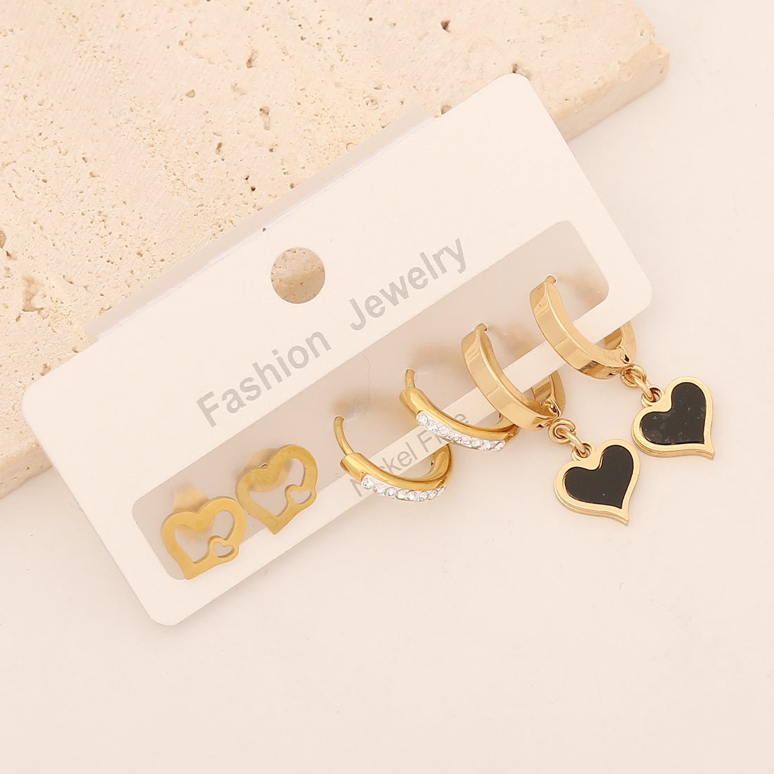 1 Set Classic Style Commute Star Moon Heart Shape Enamel Inlay Stainless Steel Zircon 18K Gold Plated Earrings display picture 5