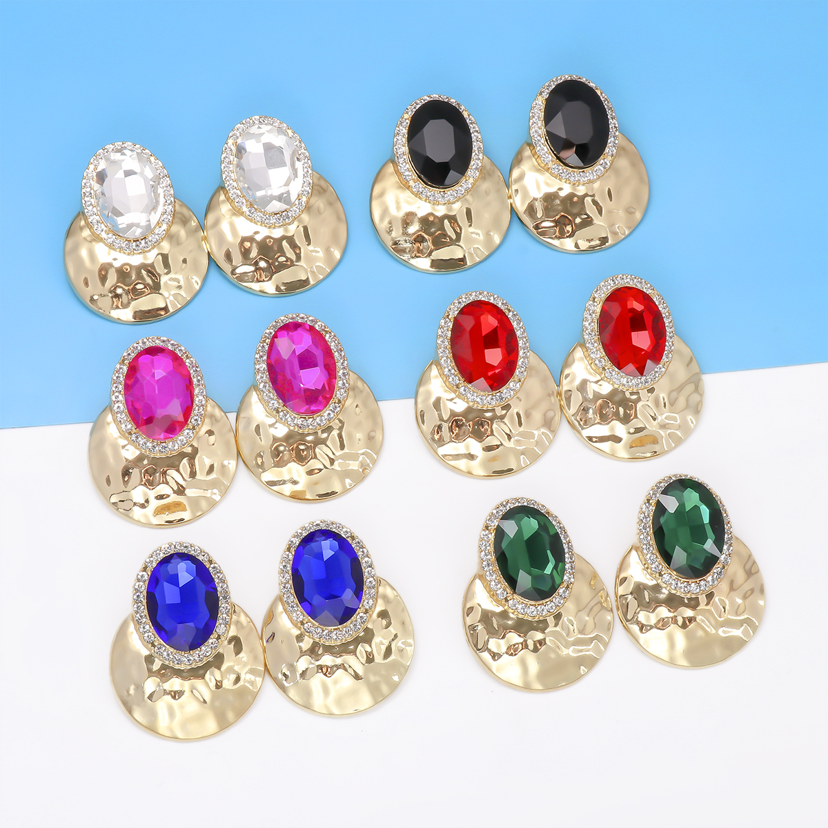 Elegant Retro Oval Alloy Plating Inlay Artificial Diamond Women's Ear Studs display picture 2