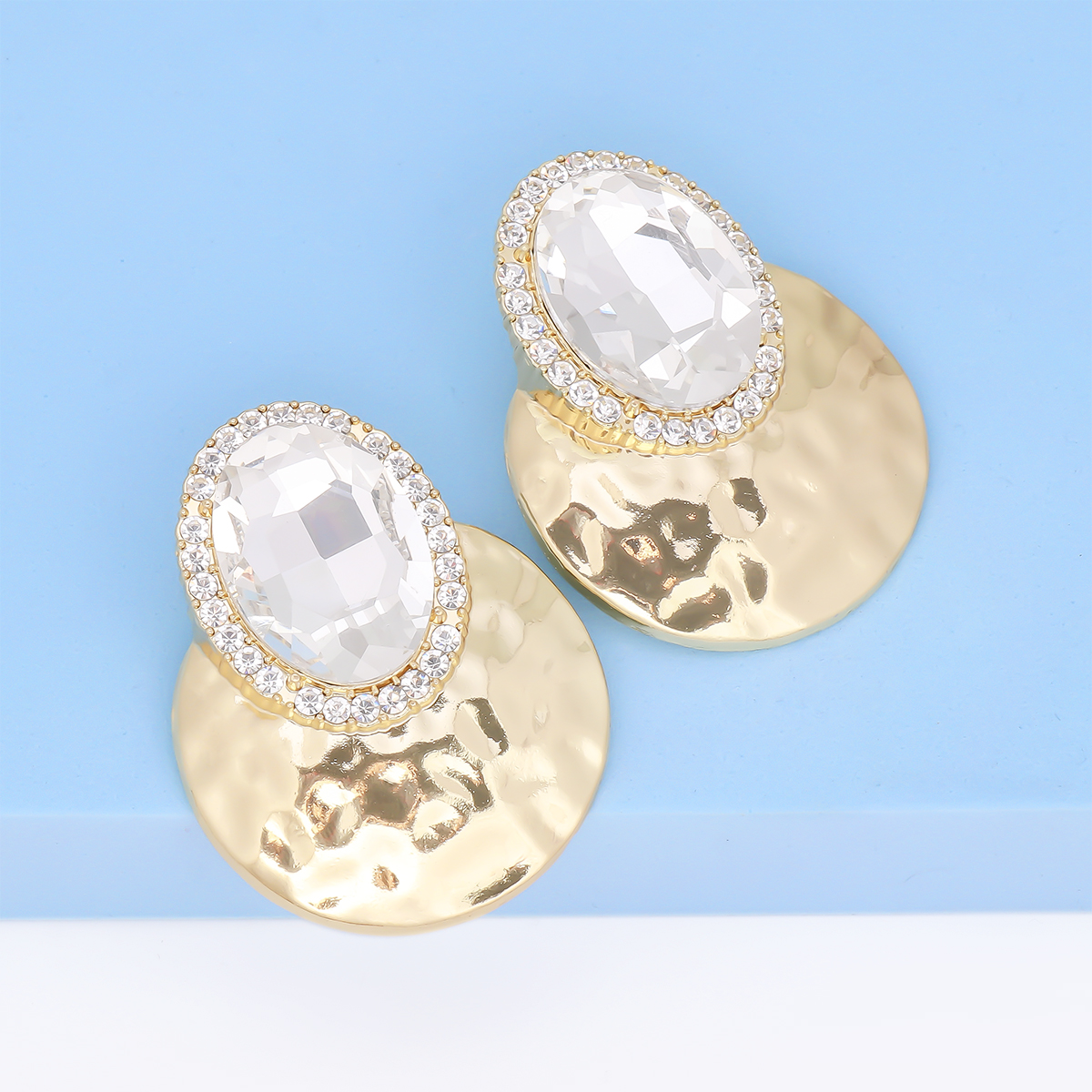 Elegante Retro Oval Aleación Enchapado Embutido Diamante Artificial Mujeres Pendientes display picture 15