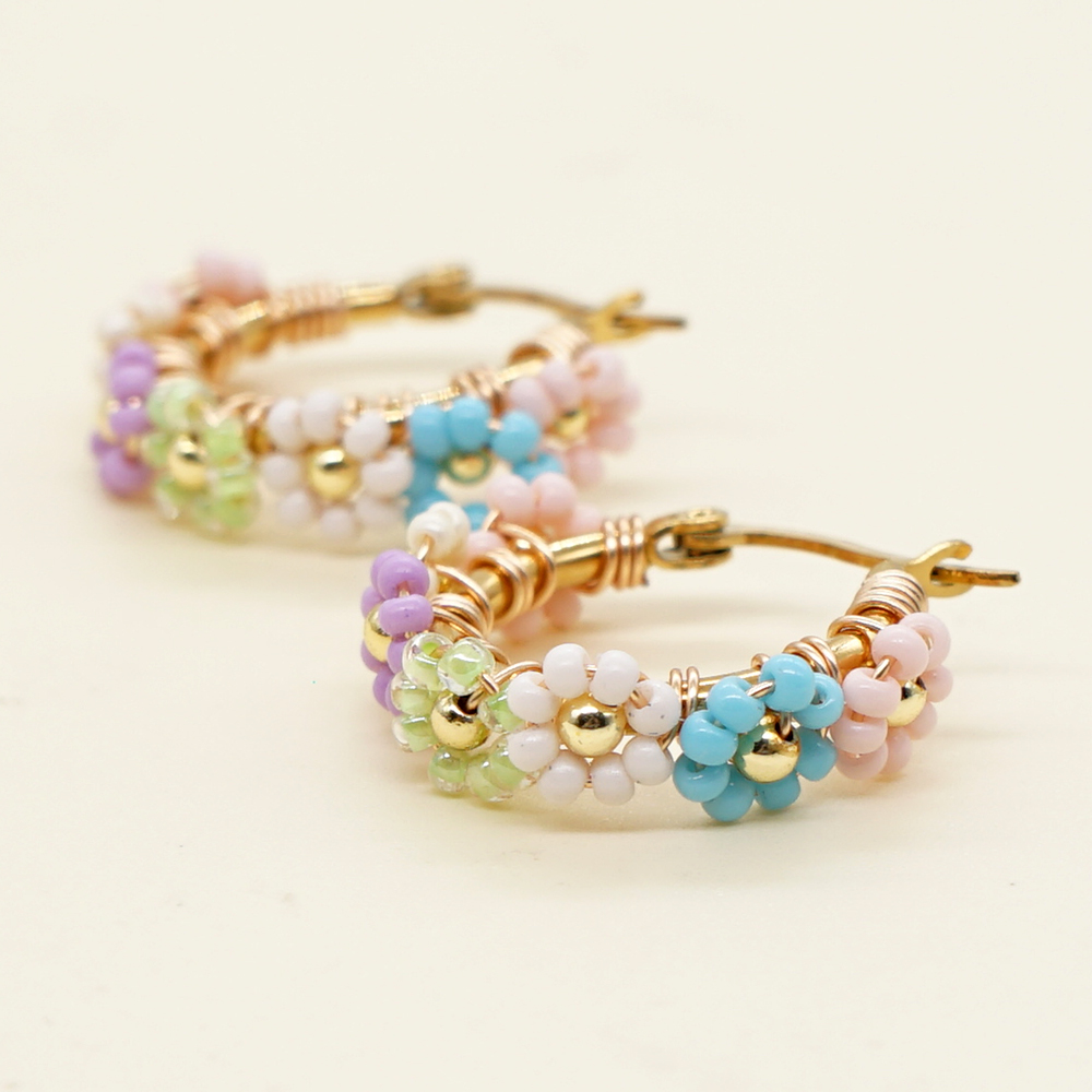 Sweet Daisy Glass Women's Hoop Earrings display picture 13