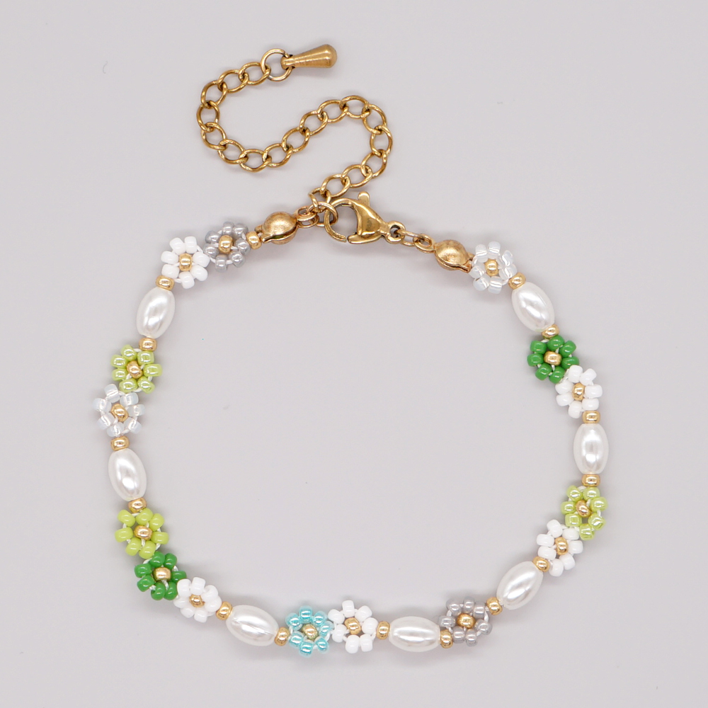 Elegant Lady Daisy Imitation Pearl Glass Women's Bracelets display picture 8