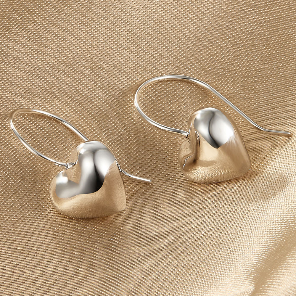 1 Pair Elegant Vintage Style Simple Style Heart Shape Plating Sterling Silver Drop Earrings display picture 2