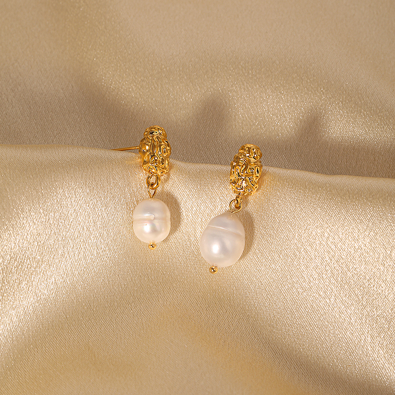 1 Paar Retro Geometrisch Überzug Inlay Kupfer Künstliche Perlen 18 Karat Vergoldet Tropfenohrringe display picture 1