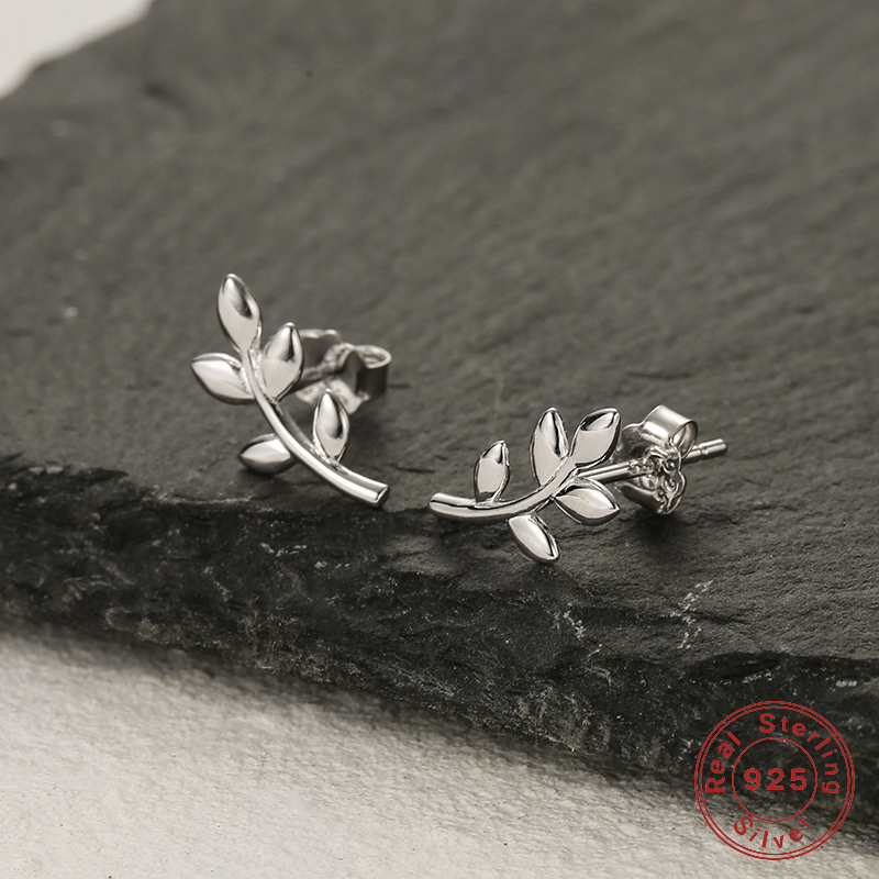 1 Pair Simple Style Classic Style Leaf Plating Sterling Silver White Gold Plated Ear Studs display picture 1