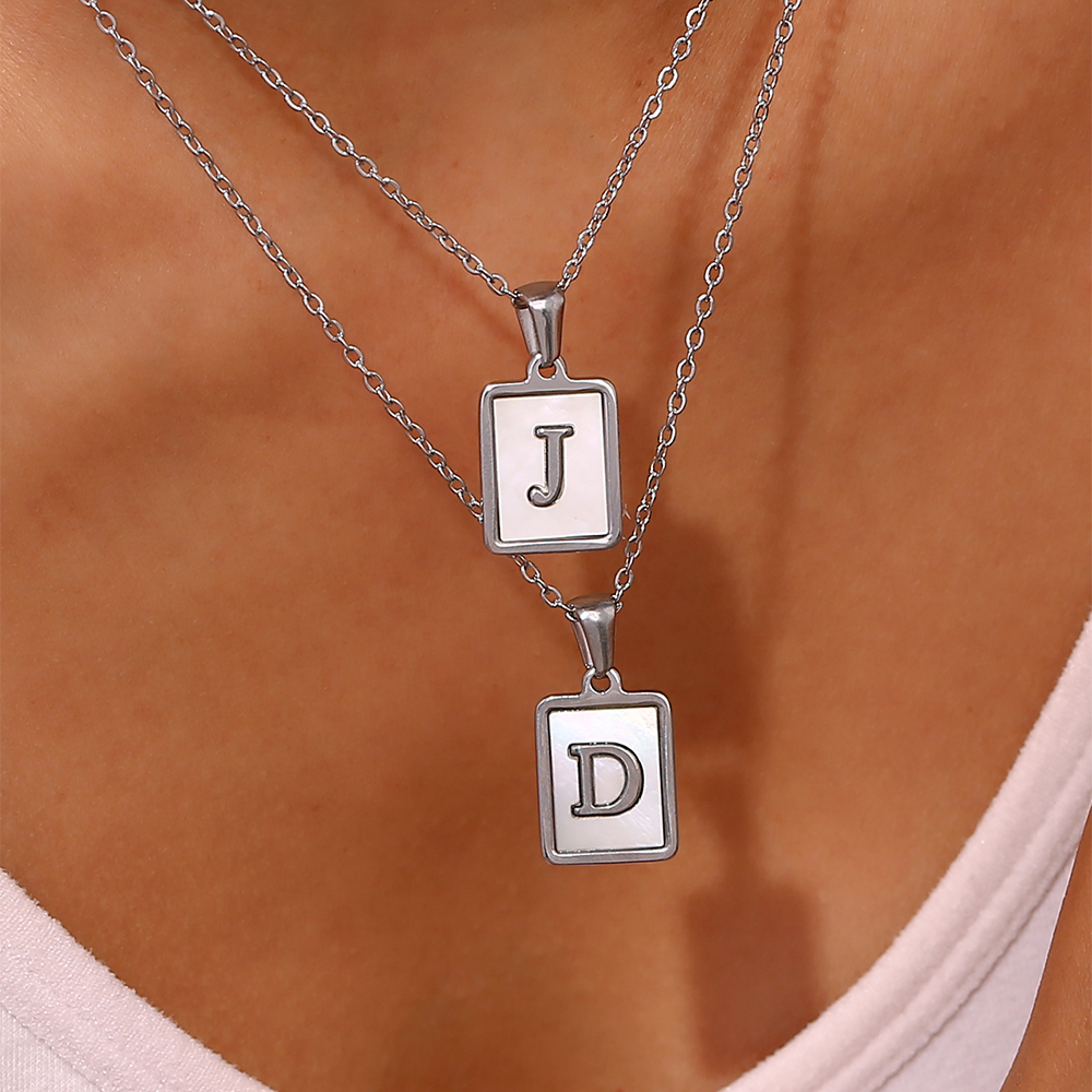 Simple Style Letter Square Stainless Steel Inlay Shell Pendant Necklace display picture 10