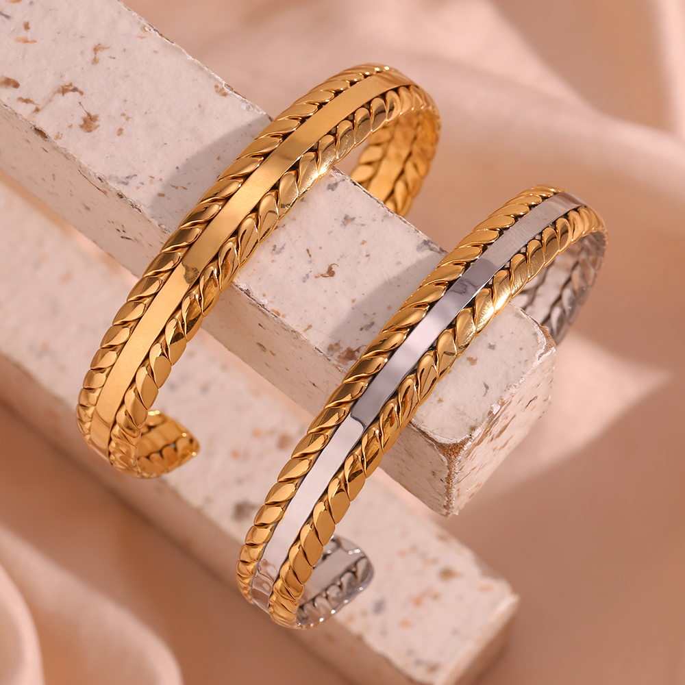 Simple Style Classic Style Grain Stainless Steel Plating 18k Gold Plated Bangle display picture 5