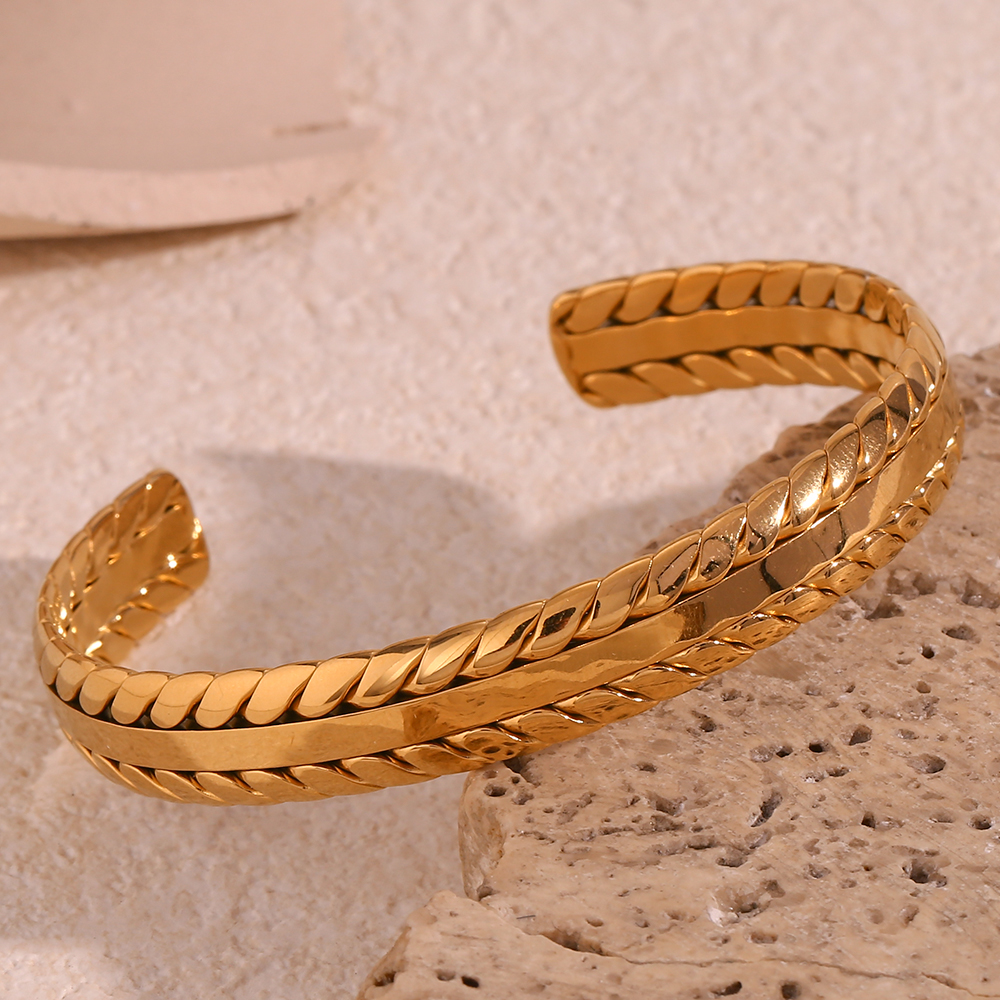 Simple Style Classic Style Grain Stainless Steel Plating 18k Gold Plated Bangle display picture 15