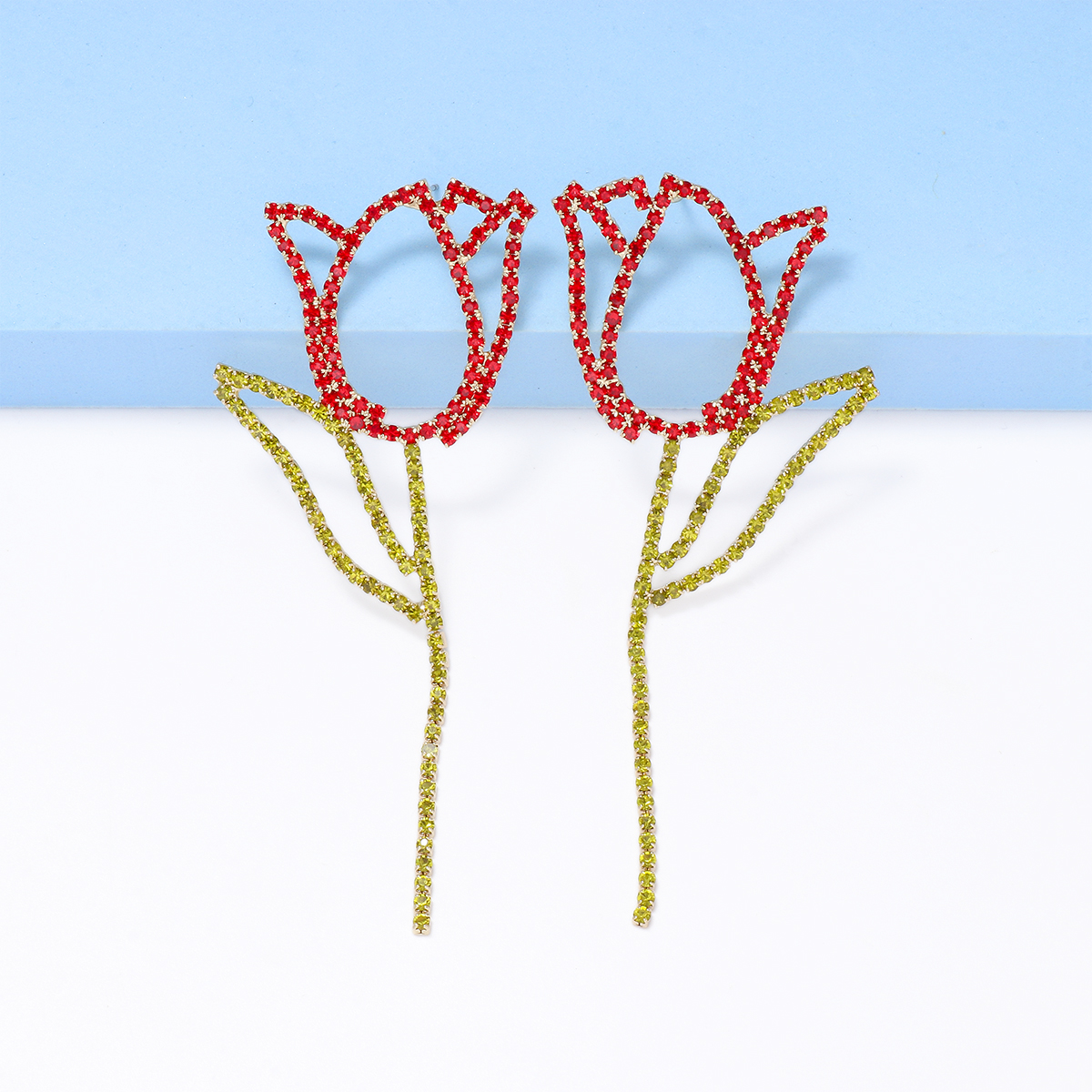 Elegant Flower Alloy Inlay Rhinestones Women's Ear Studs display picture 7