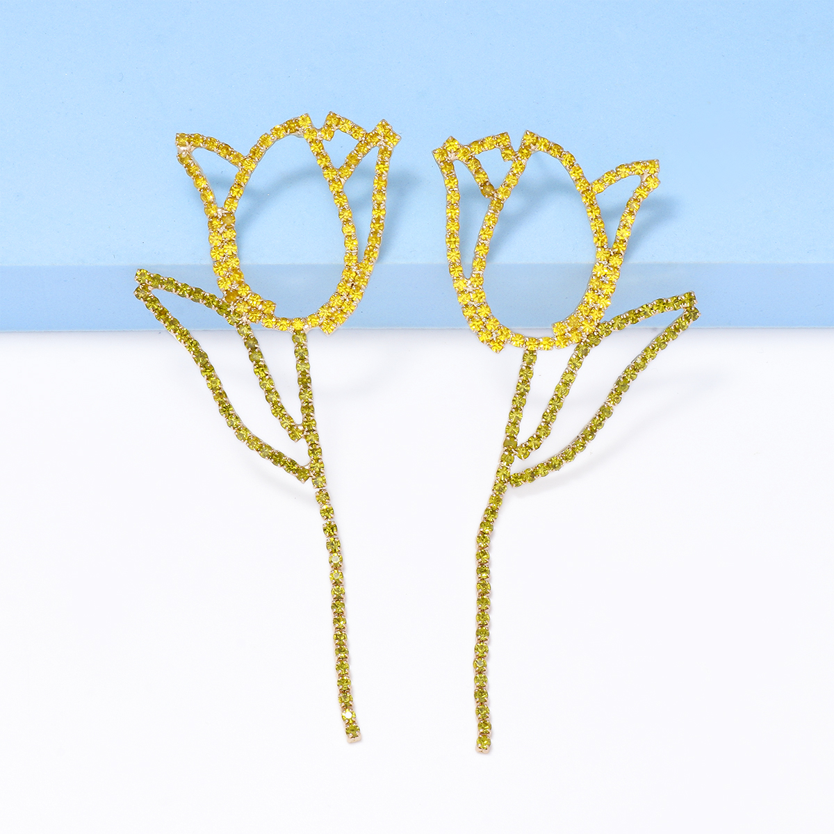 Elegant Flower Alloy Inlay Rhinestones Women's Ear Studs display picture 17