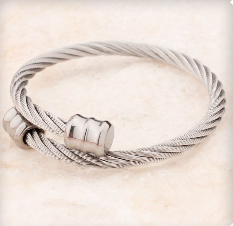 Punk Solid Color Titanium Steel Plating Bangle display picture 3