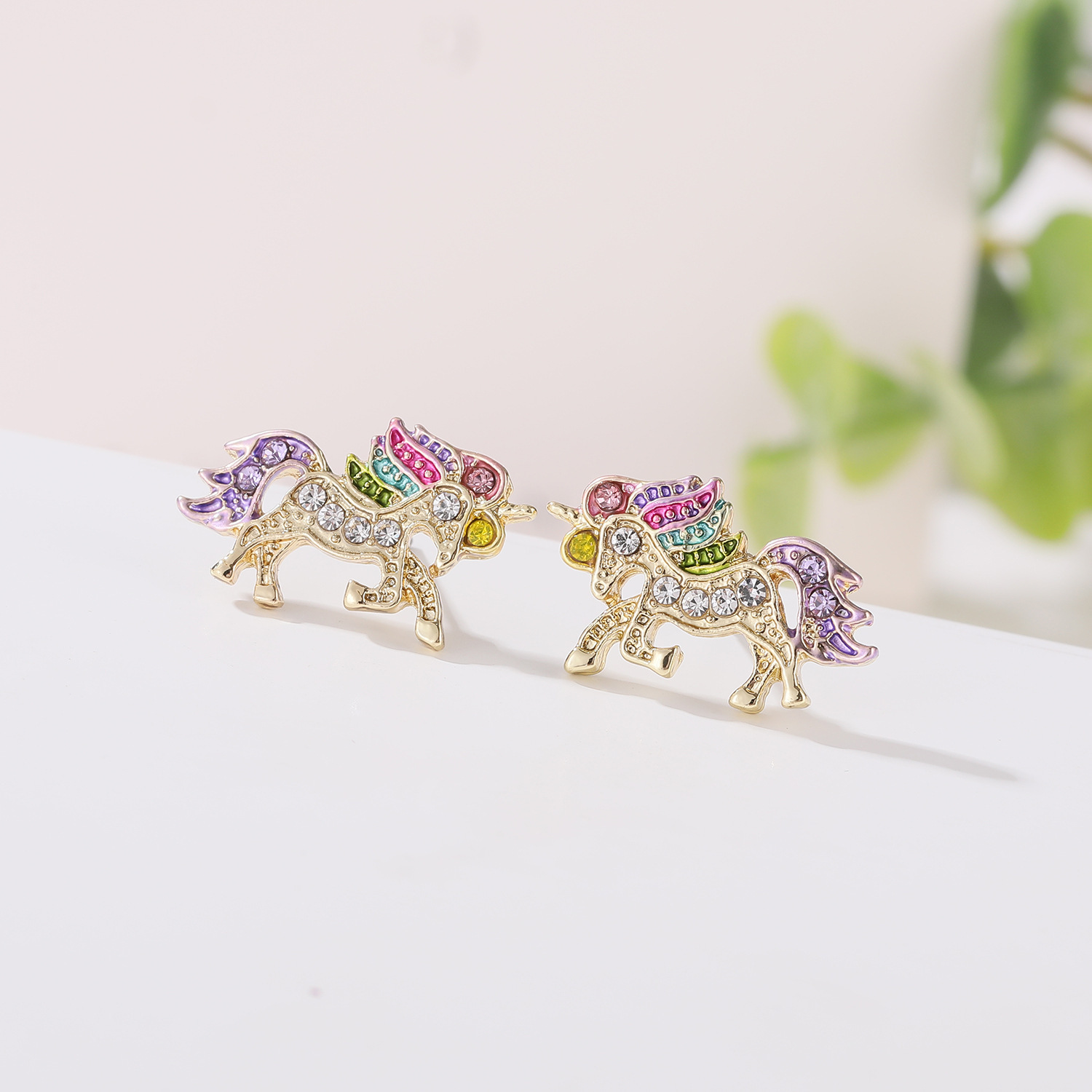 Princess Cute Unicorn Gold Plated Zircon Alloy Wholesale Jewelry Set display picture 3
