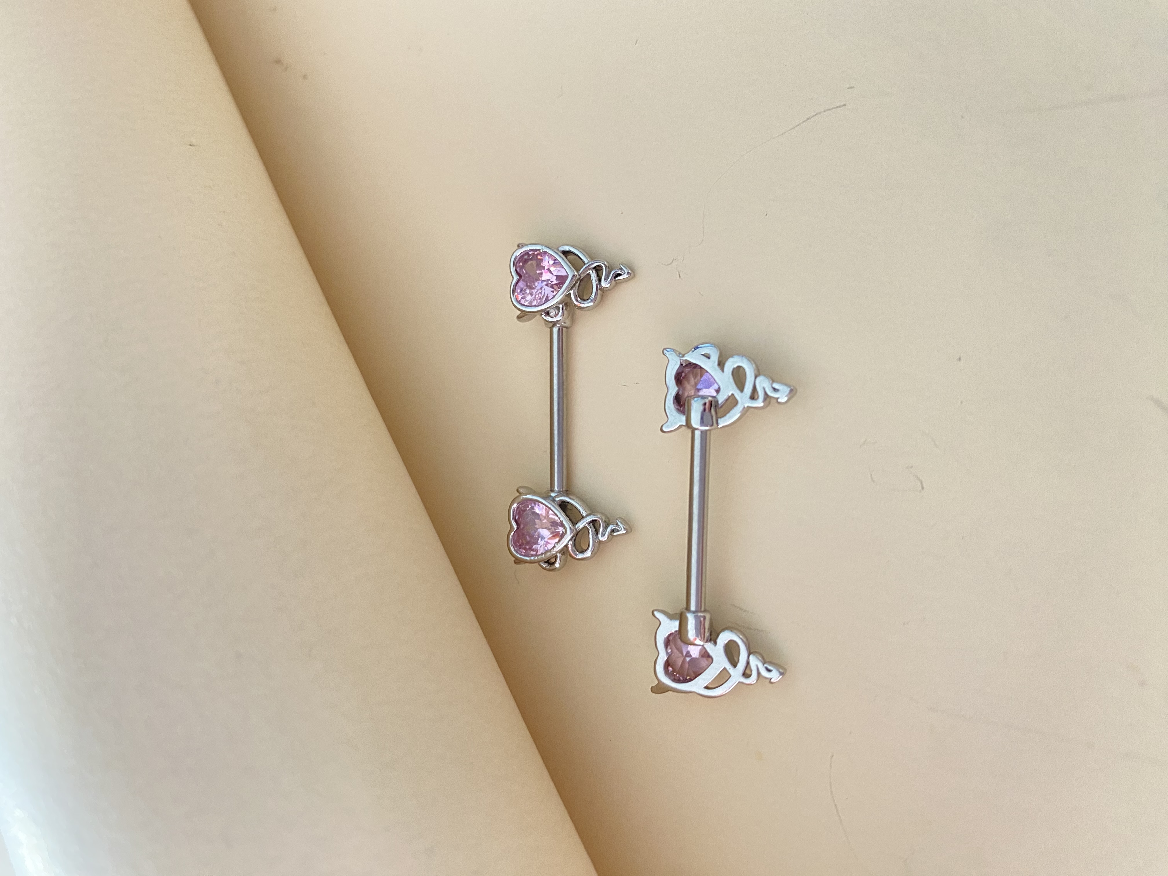 Casual Señora Forma De Corazón Acero Inoxidable Aleación Embutido Circón Anillo De Pezón display picture 3