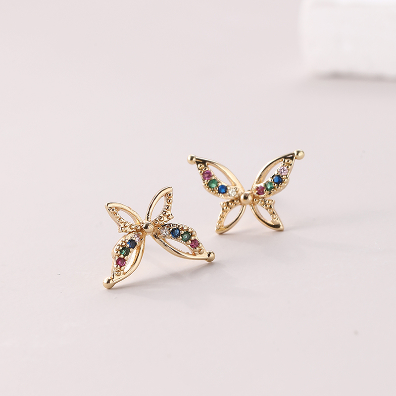 1 Pair Elegant Butterfly Inlay Copper Zircon Ear Studs display picture 3