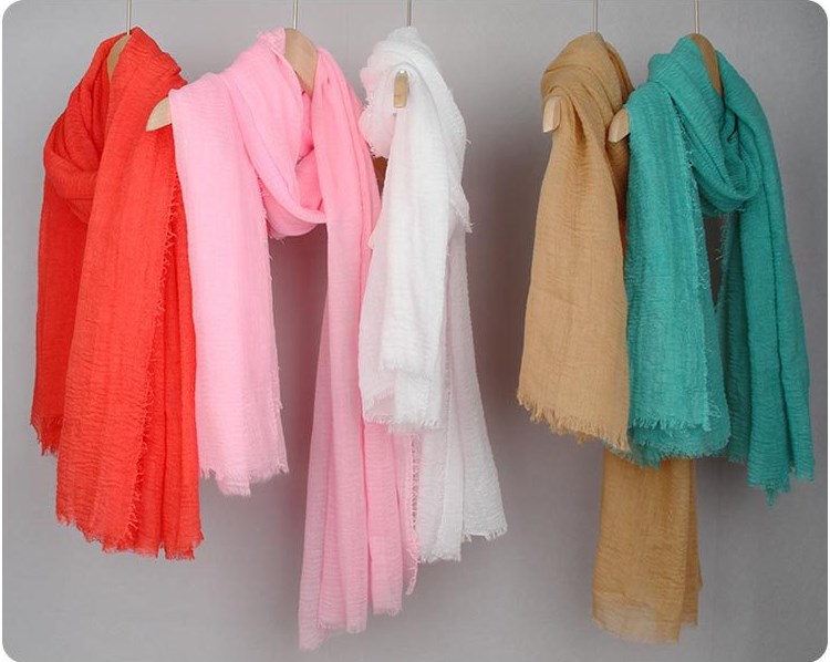Women's Basic Solid Color Cotton And Linen Scarf display picture 2
