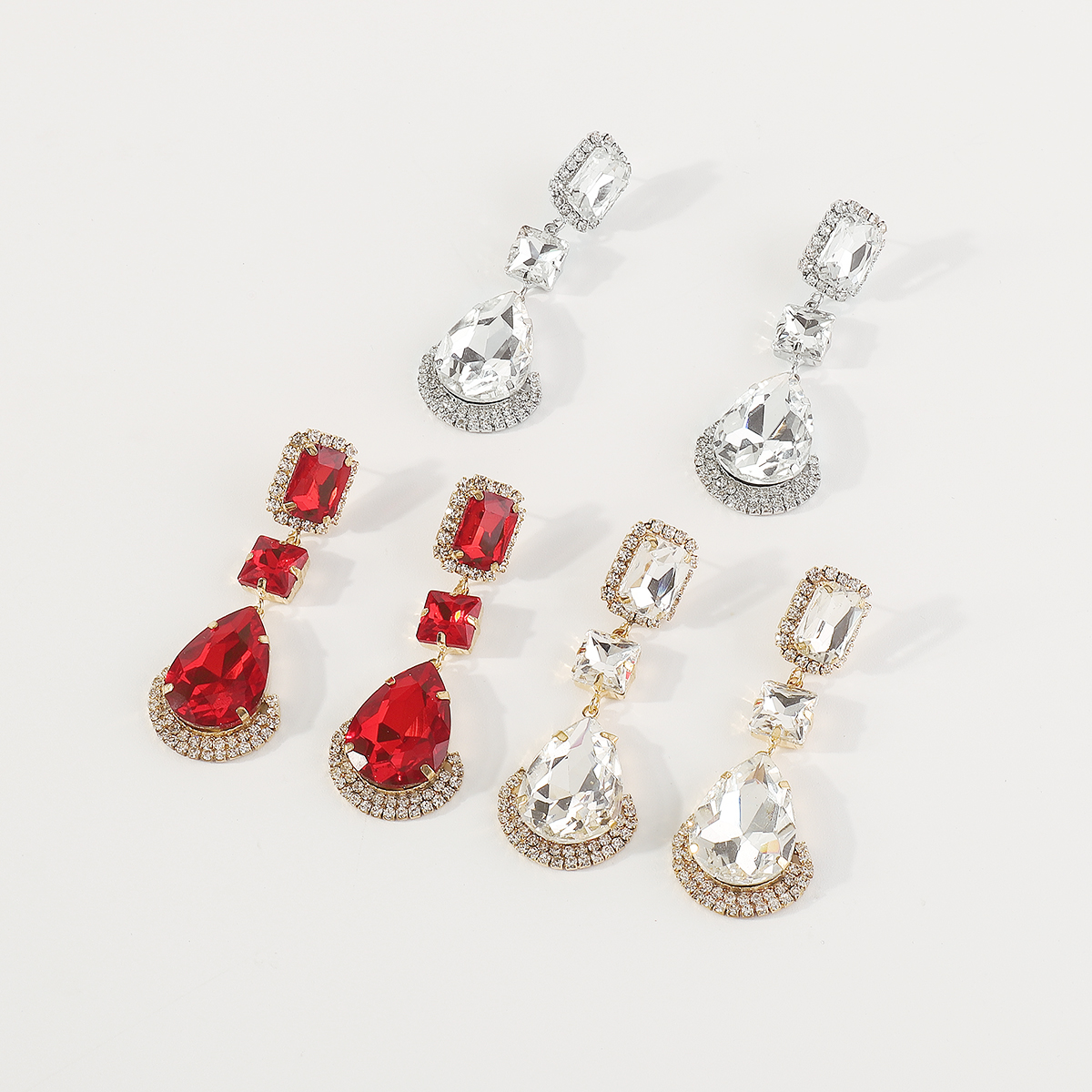 1 Pair Elegant Luxurious Square Water Droplets Inlay Alloy Rhinestones Drop Earrings display picture 1