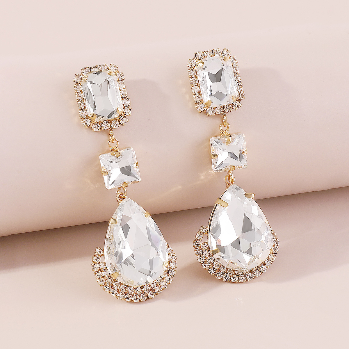 1 Pair Elegant Luxurious Square Water Droplets Inlay Alloy Rhinestones Drop Earrings display picture 11