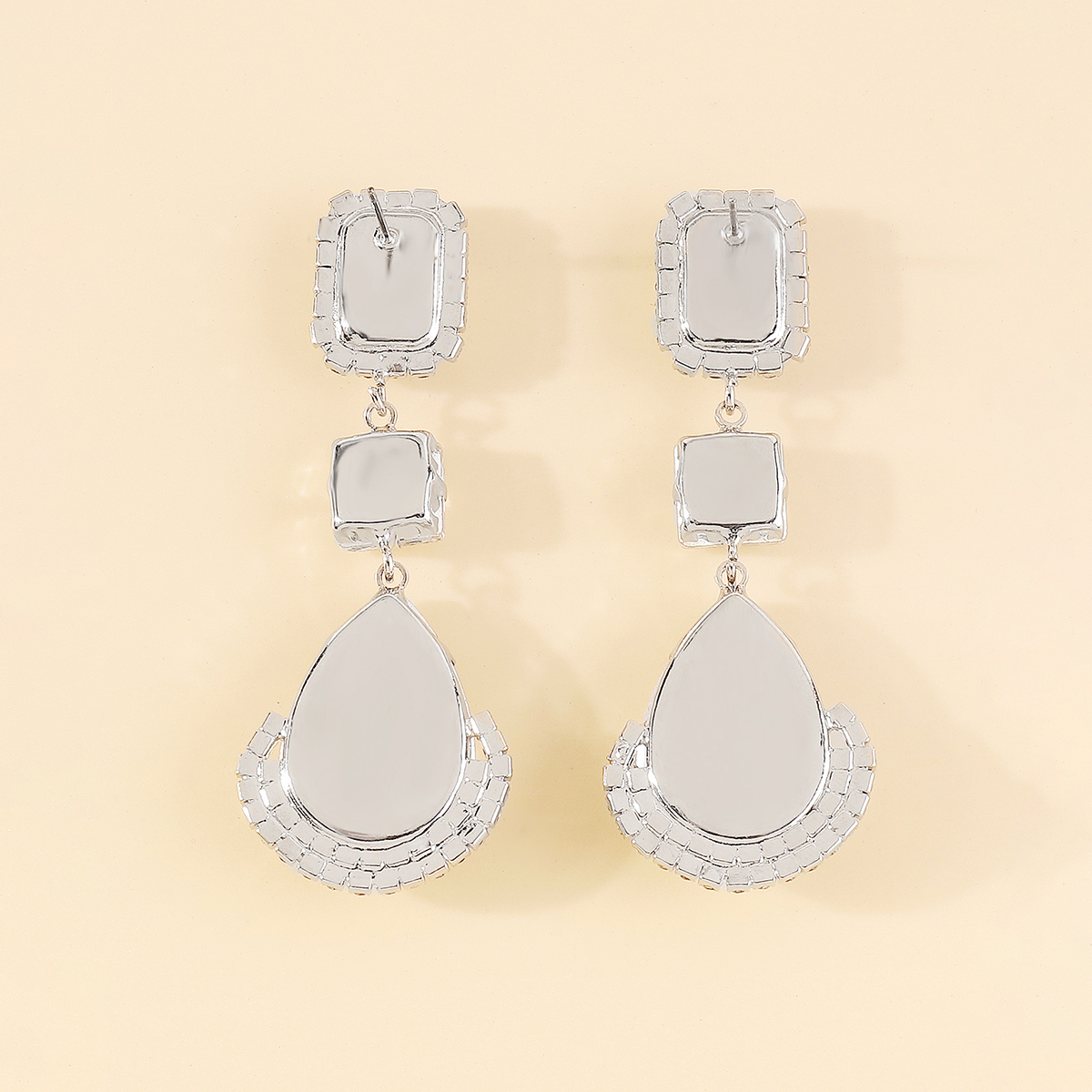 1 Pair Elegant Luxurious Square Water Droplets Inlay Alloy Rhinestones Drop Earrings display picture 10