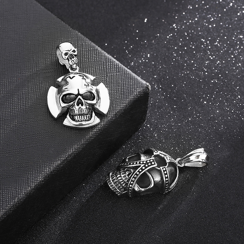 Rock Punk Skull Stainless Steel Titanium Steel Charms Jewelry Accessories display picture 6