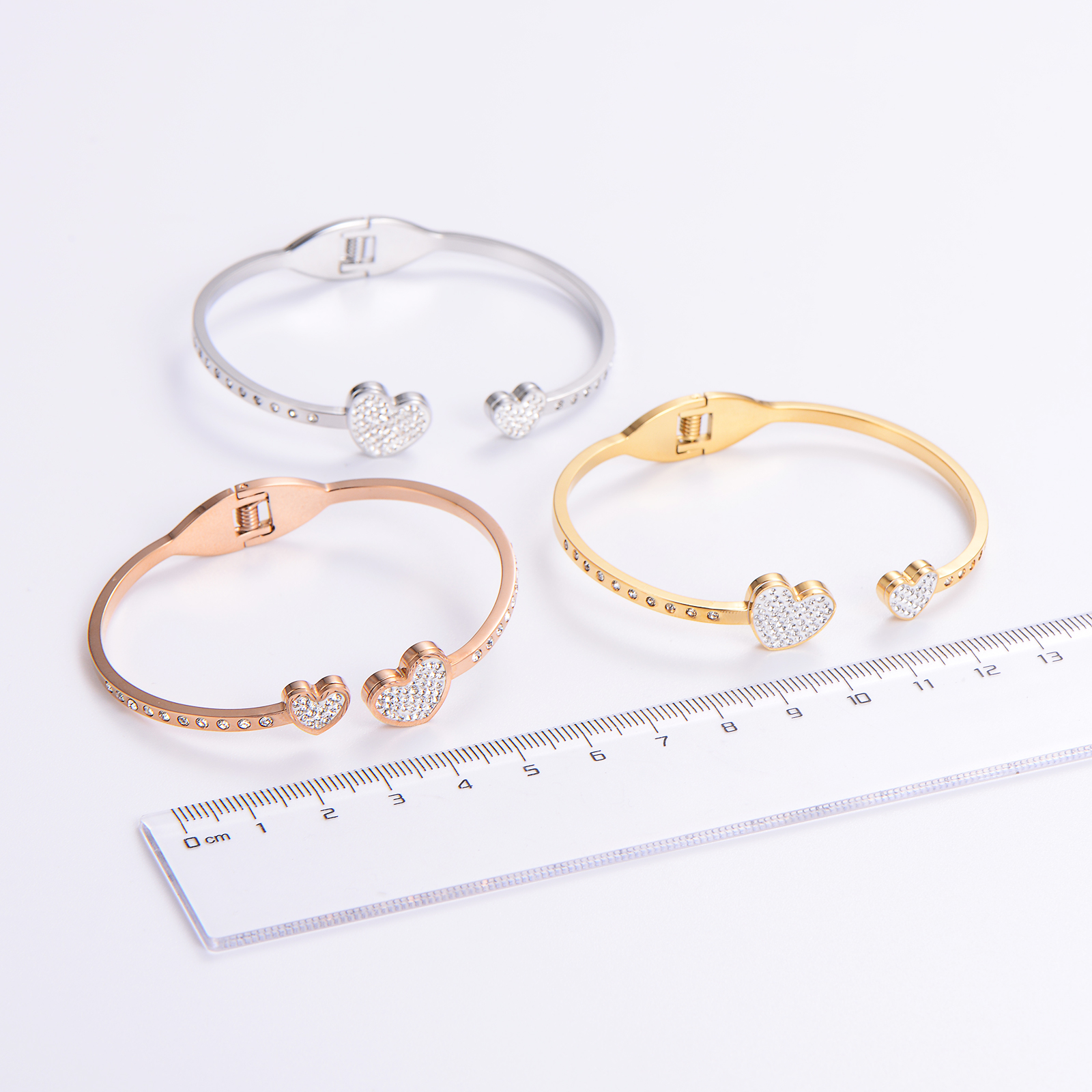 Simple Style Love Tree Heart Shape 304 Stainless Steel 18K Gold Plated Rose Gold Plated Artificial Rhinestones Bangle In Bulk display picture 5