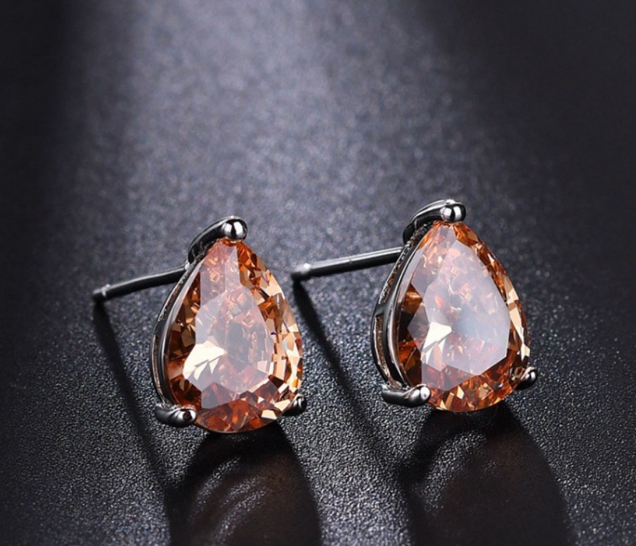 1 Pair Simple Style Water Droplets Inlay Copper Zircon Ear Studs display picture 3