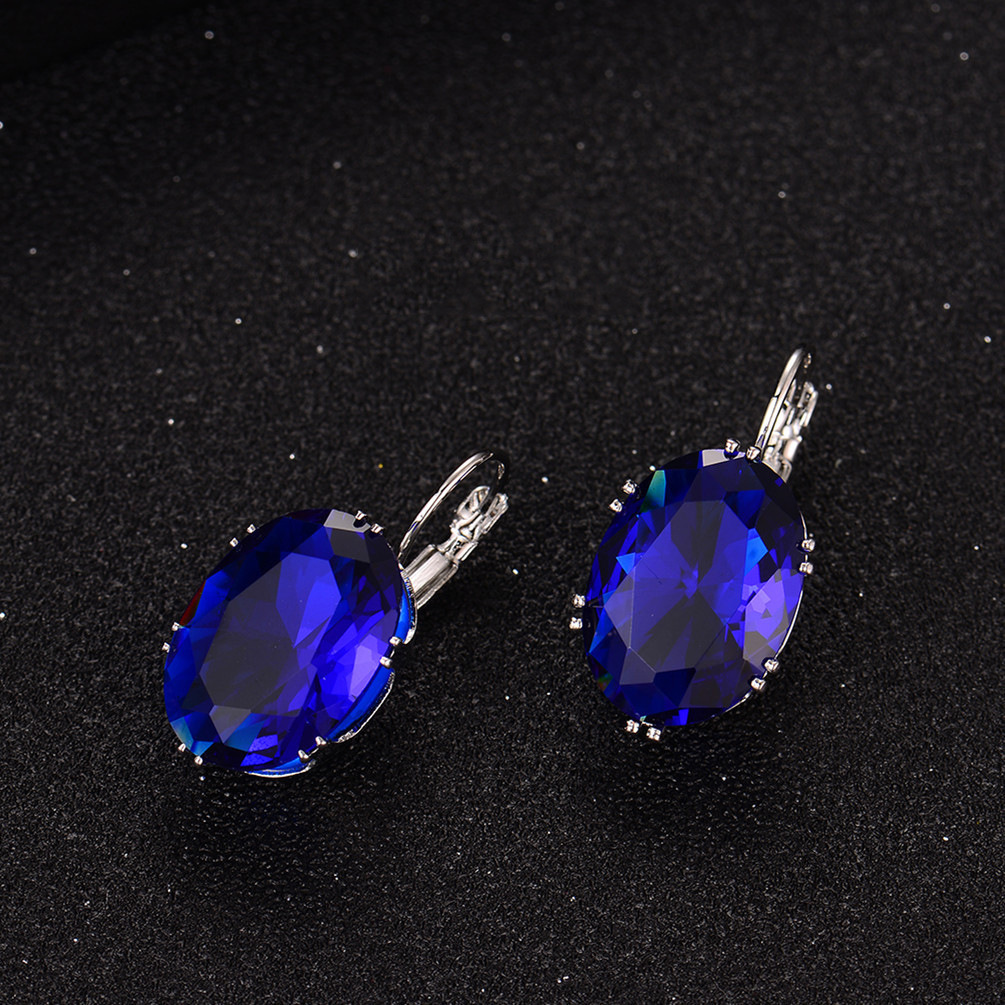 1 Pair Elegant Retro Oval Plating Inlay Copper Zircon Rhodium Plated Earrings display picture 8