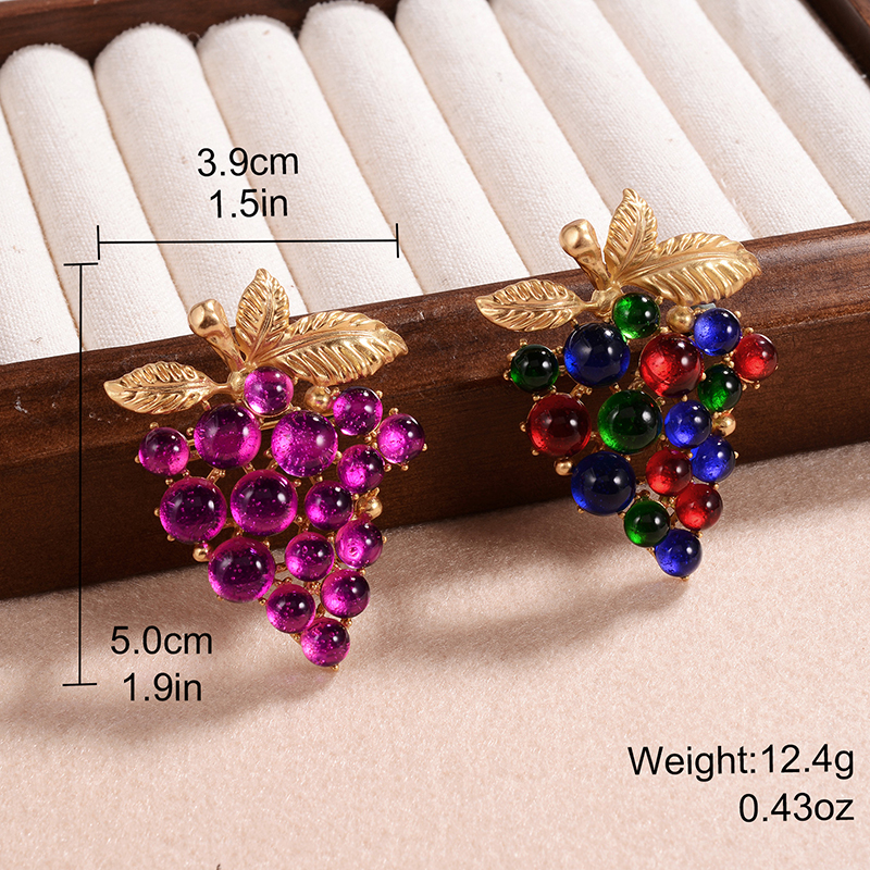 Elegant Vintage Style Luxurious Grape Copper Alloy Plating Inlay Glass Stone Women's Brooches 1 Piece display picture 1