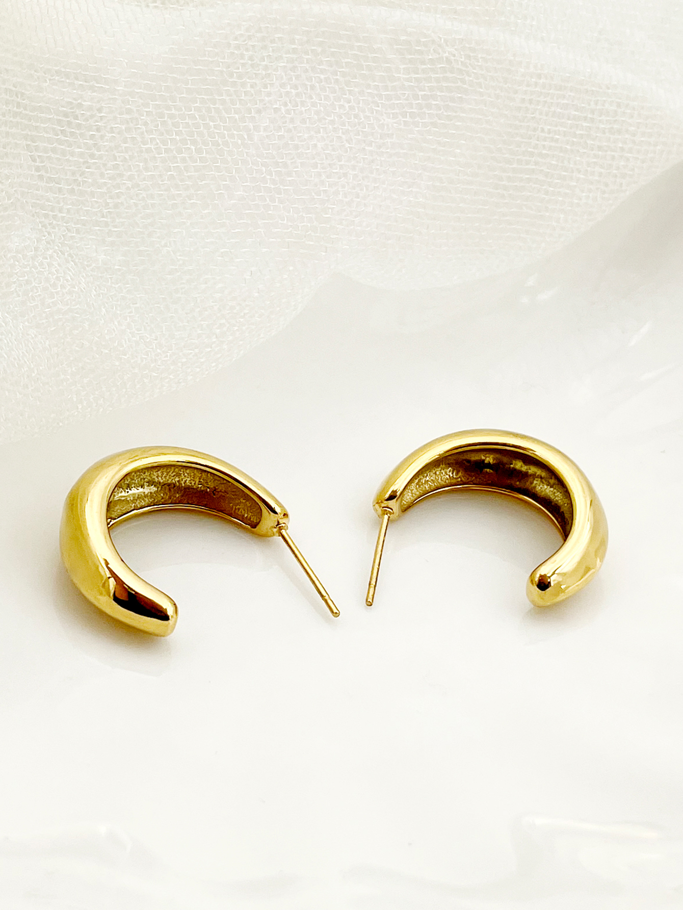 1 Pair Simple Style Commute C Shape Polishing Plating 304 Stainless Steel 14K Gold Plated Ear Studs display picture 2