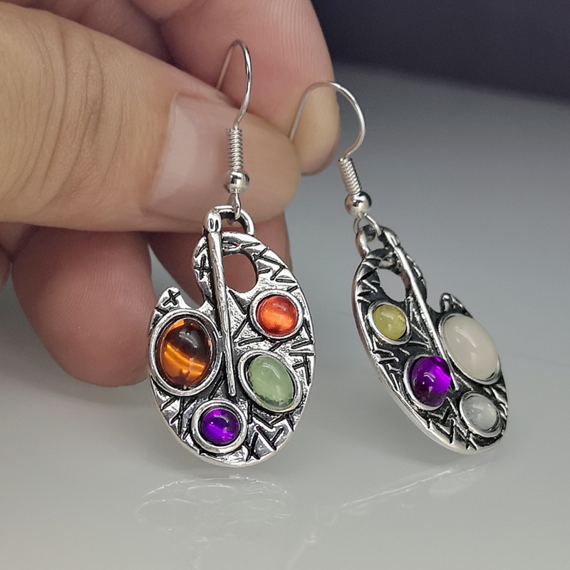 Classic Style Oval Alloy Inlay Opal Women's Drop Earrings display picture 3