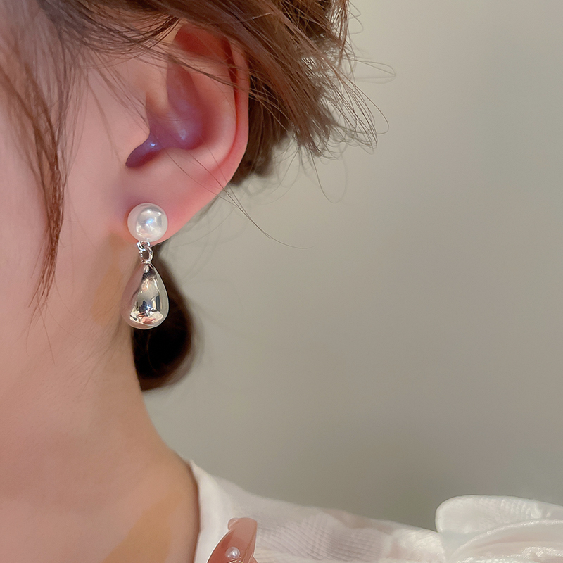 Elegant Water Droplets Imitation Pearl Alloy Women's Drop Earrings display picture 8