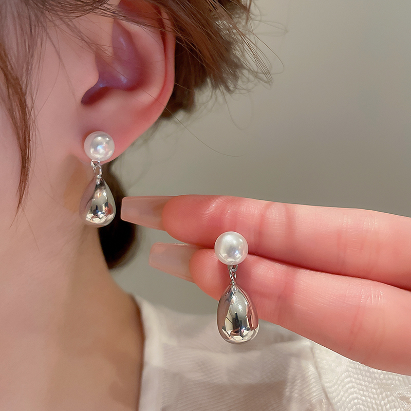 Elegant Water Droplets Imitation Pearl Alloy Women's Drop Earrings display picture 7