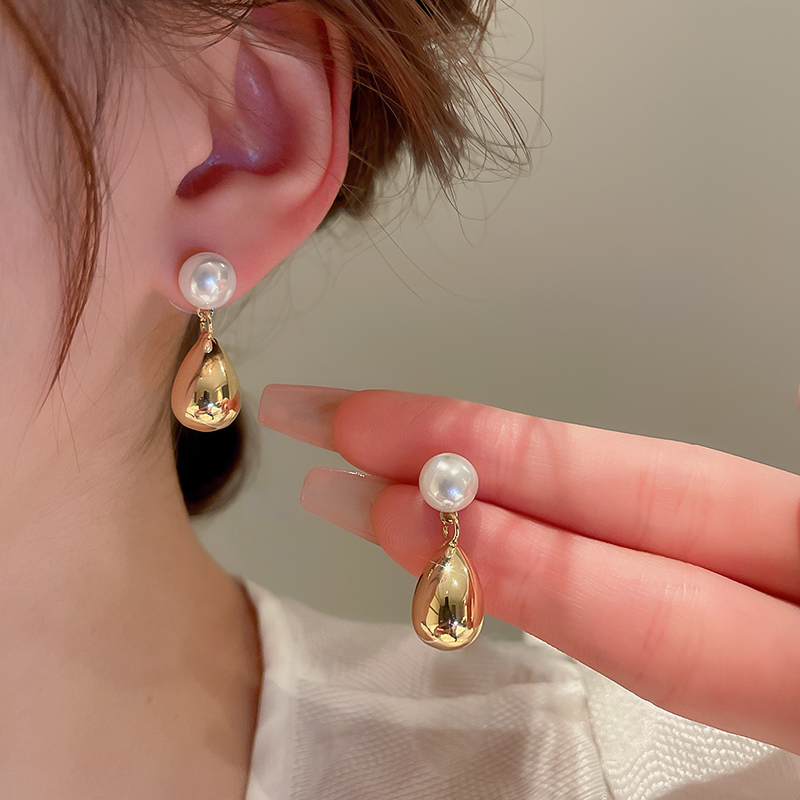 Elegant Water Droplets Imitation Pearl Alloy Women's Drop Earrings display picture 9
