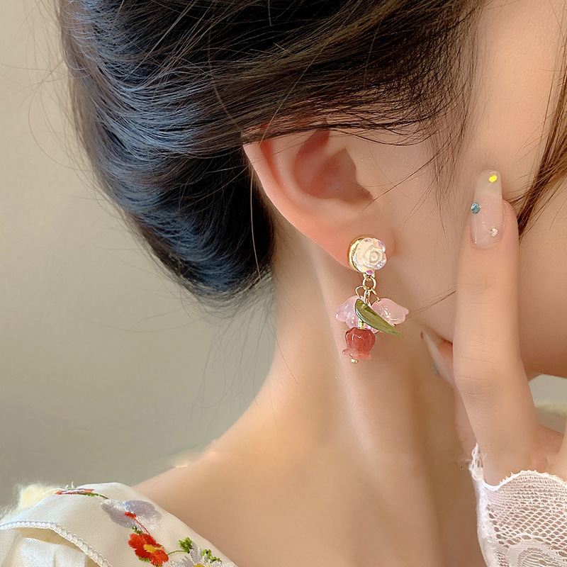 Sweet Korean Style Flower Imitation Pearl Alloy Women's Drop Earrings display picture 2