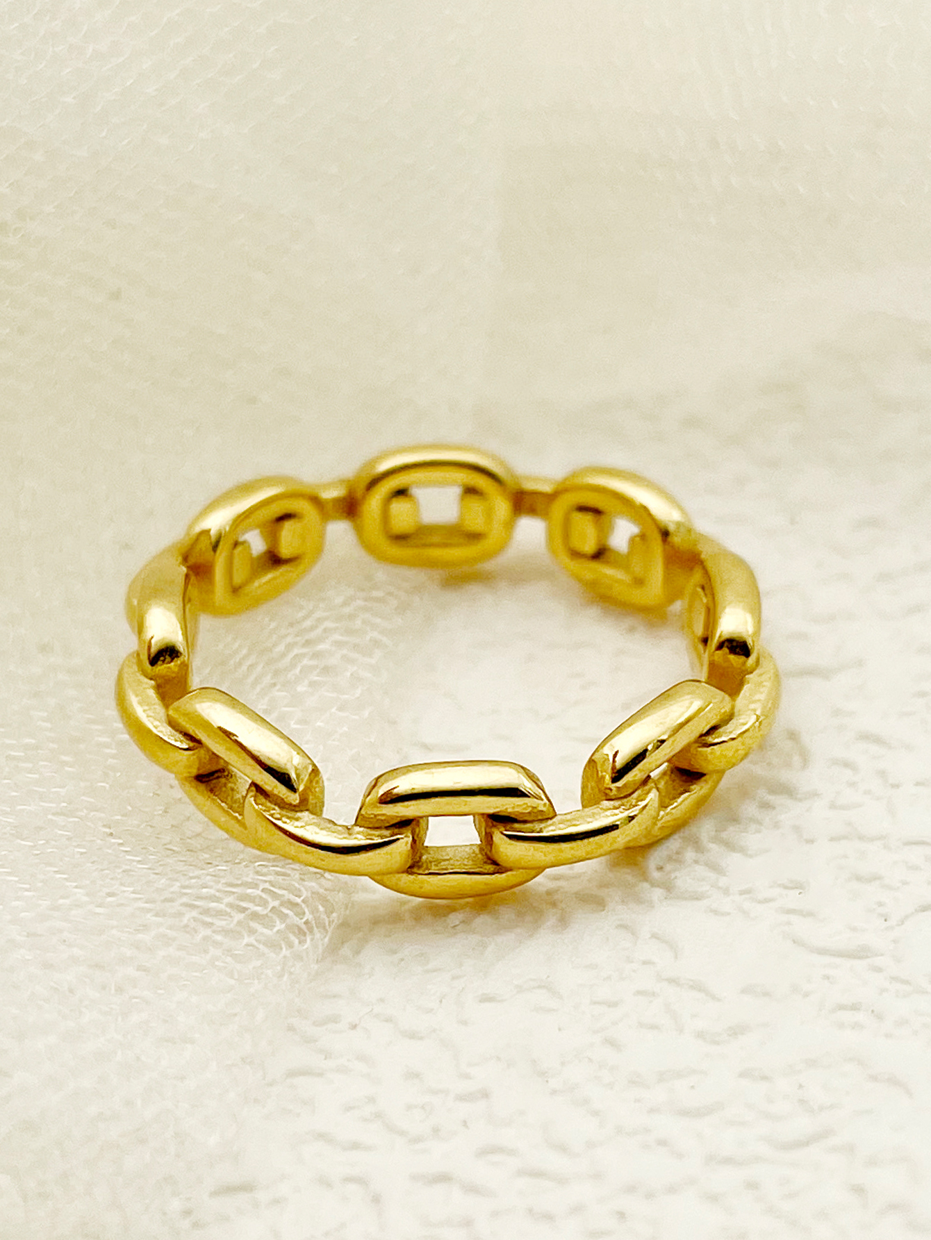 304 Stainless Steel 14K Gold Plated Simple Style Plating Solid Color Rings display picture 3