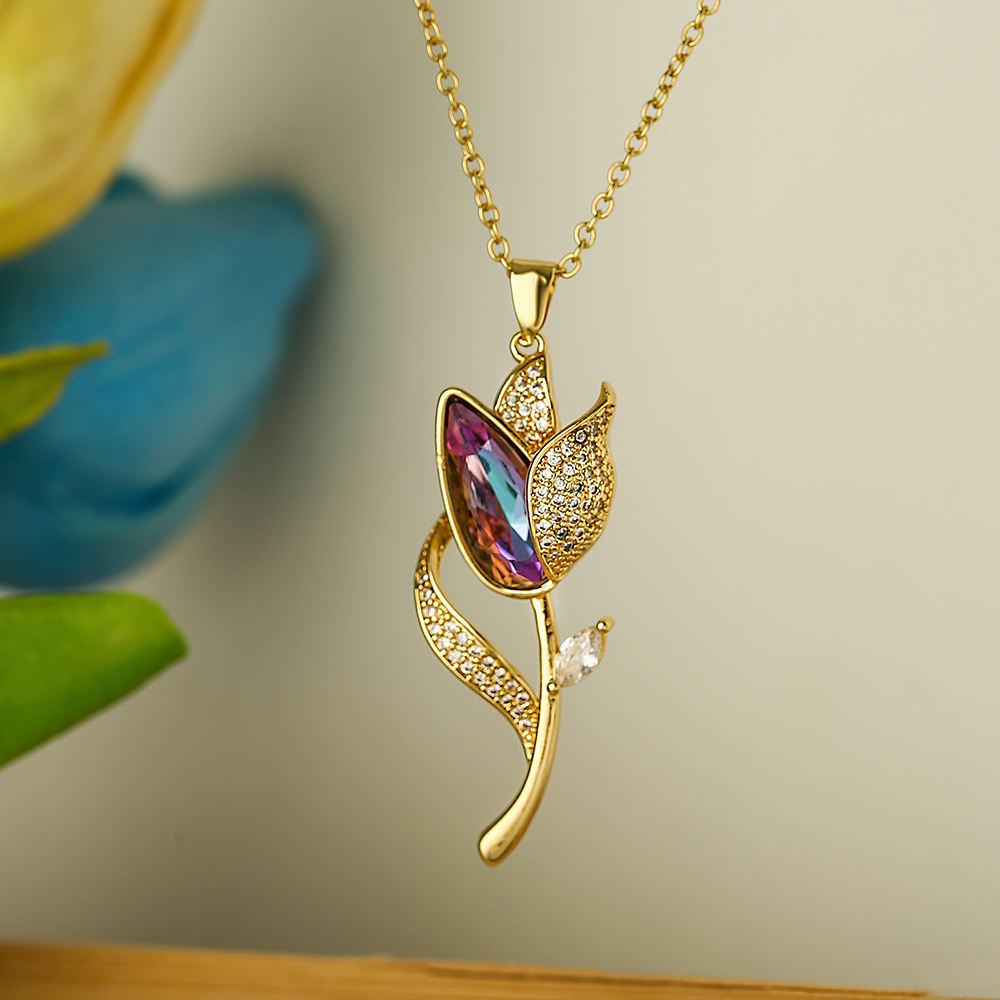 Elegant Flower Stainless Steel Copper 18k Gold Plated Zircon Pendant Necklace In Bulk display picture 3