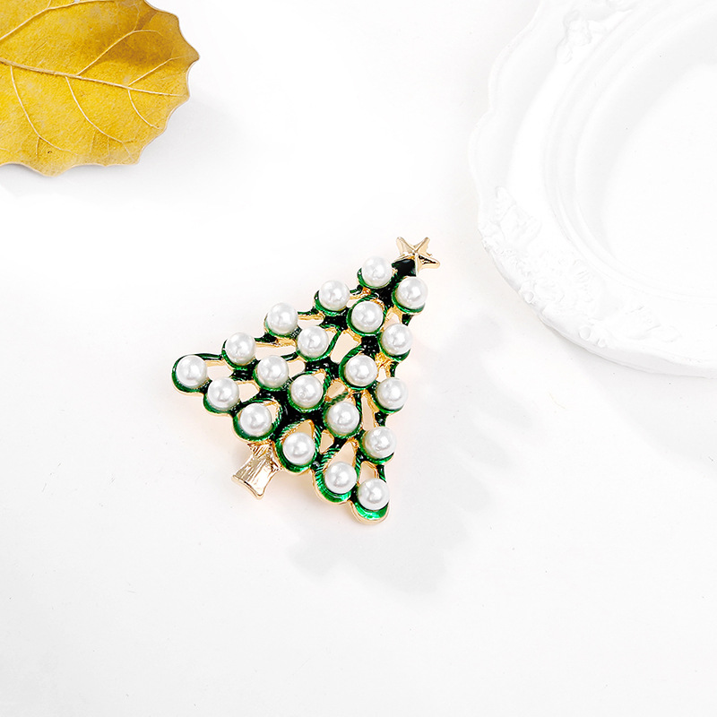 Simple Style Christmas Tree Alloy Inlay Pearl Women's Brooches display picture 4