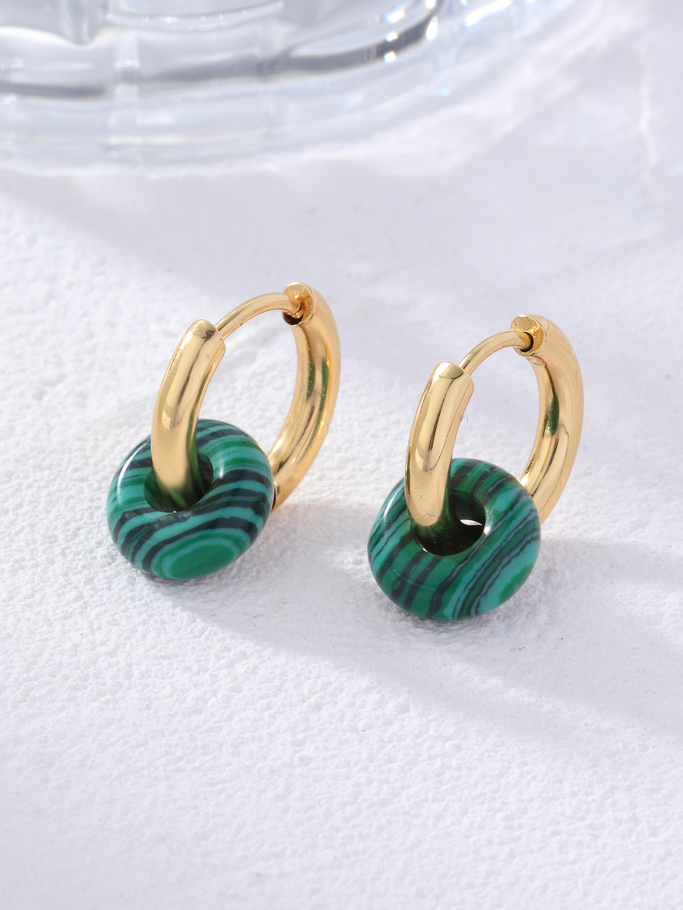 1 Pair Retro Simple Style Round Plating 304 Stainless Steel Natural Stone Gold Plated Earrings display picture 3