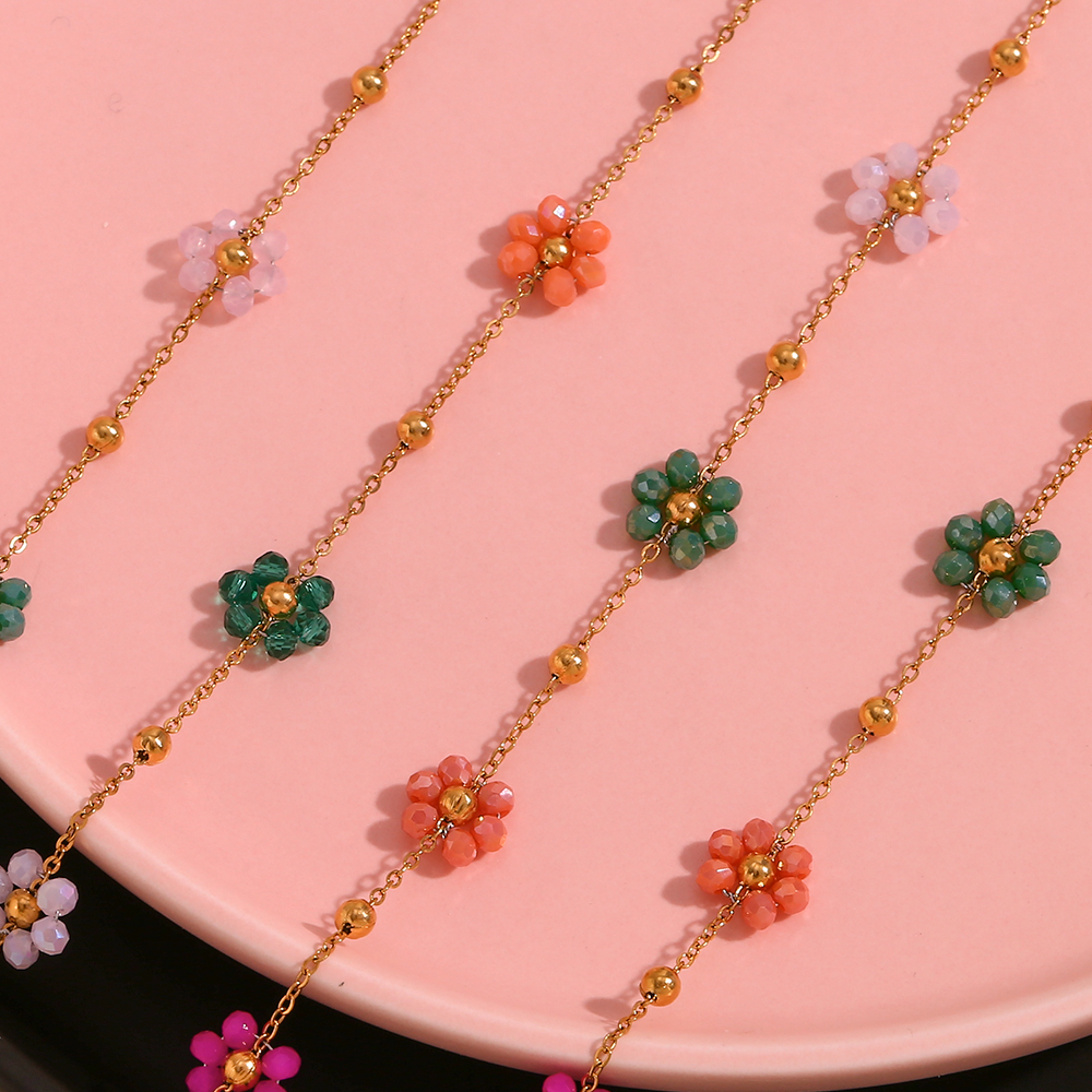 Wholesale Sweet Simple Style Classic Style Flower Stainless Steel Beaded Plating 18k Gold Plated Bracelets Necklace display picture 1