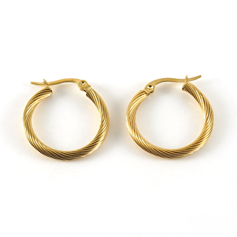 1 Pair Classic Style Round Plating Stainless Steel Titanium Steel 18K Gold Plated Hoop Earrings display picture 1