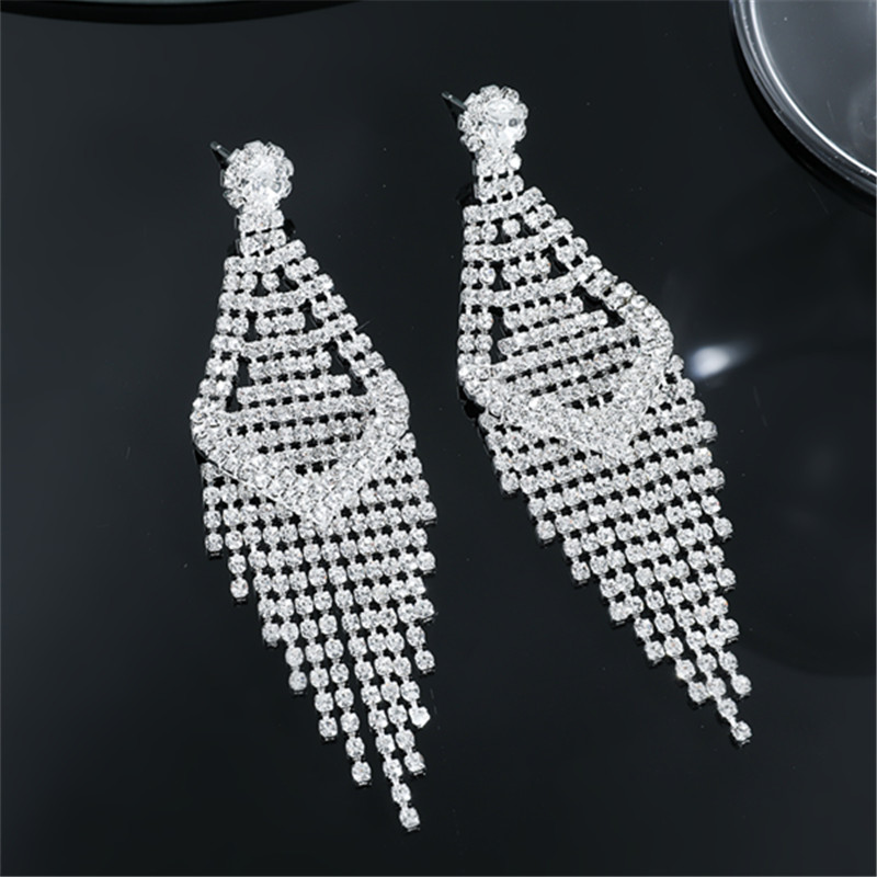 Glam Shiny Water Droplets Rhinestone Plating Silver Plated Women's Drop Earrings display picture 4