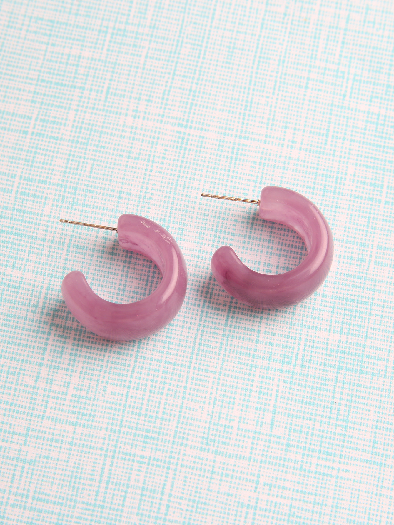 1 Pair Casual Vintage Style C Shape Plating Synthetic Resin Ear Studs display picture 1